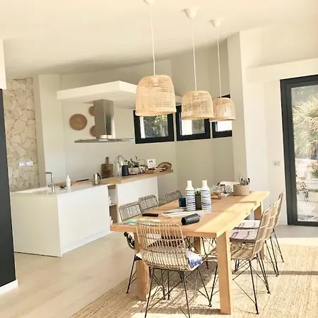 Fenandgi Luxury Hospitality At Its Finest ! Porto Columbu - Perd'E Sali
