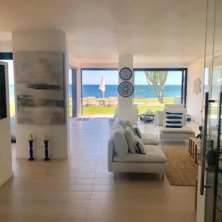 Fenandgi Luxury Hospitality At Its Finest ! *