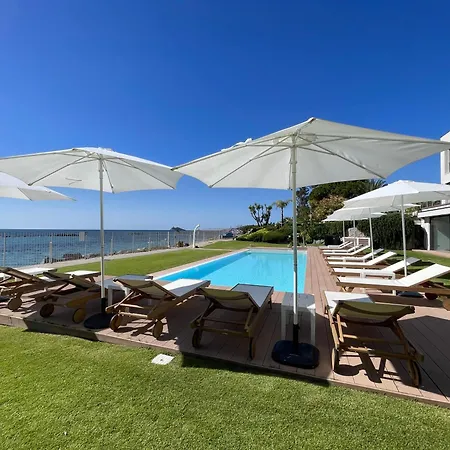 Fenandgi Luxury Hospitality At Its Finest ! Penzion Porto Columbu - Perd'E Sali